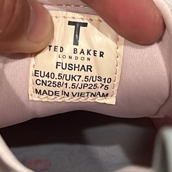 Ted Baker Fushar sneakers size 10 like new condition floral print and suede - Picture 10 of 10